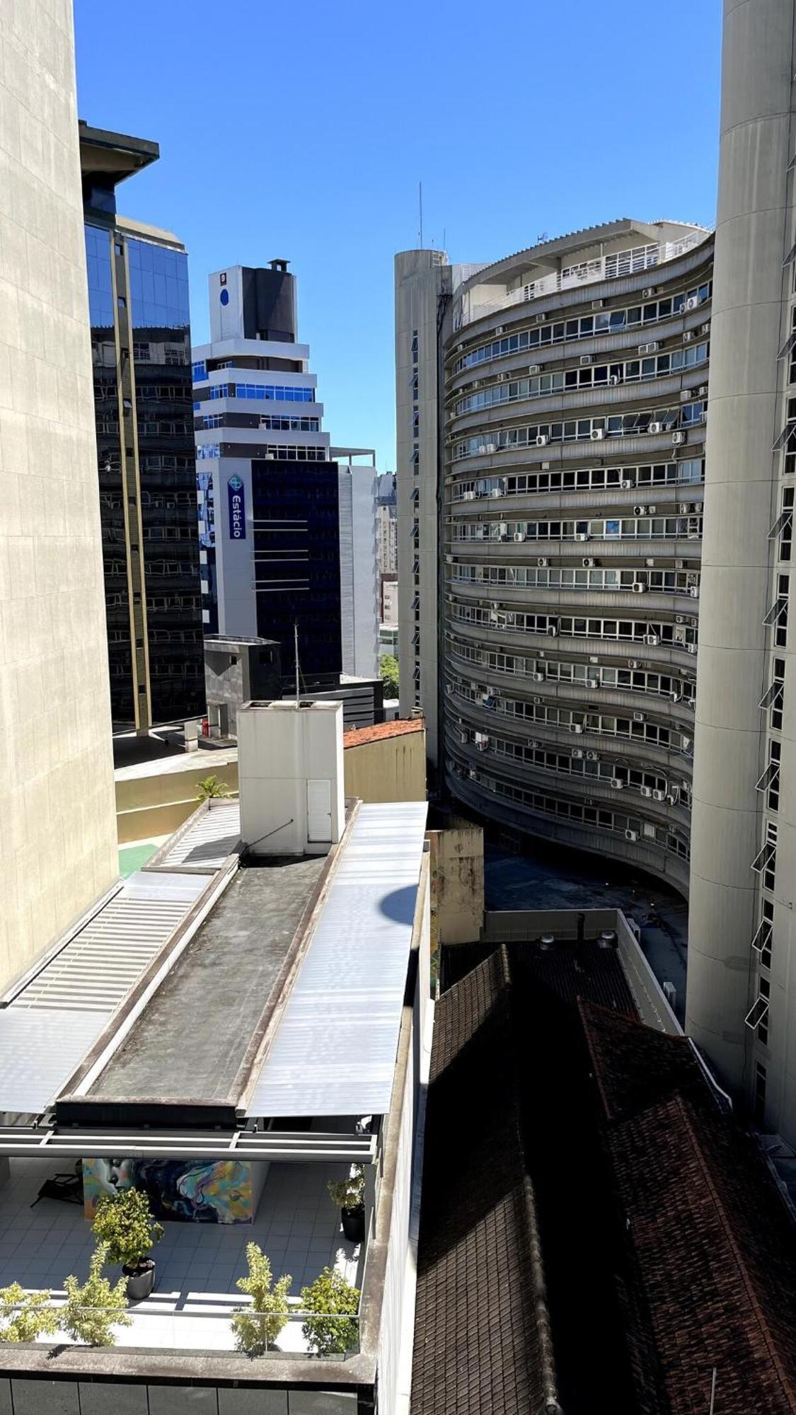 De Dois Quartos No Centro Apartamento *
