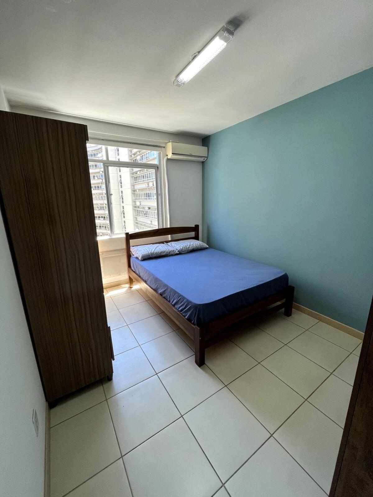 De Dois Quartos No Centro * Florianopolis